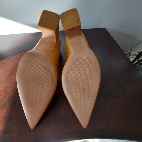 Womens pump - Picture 3 of 4